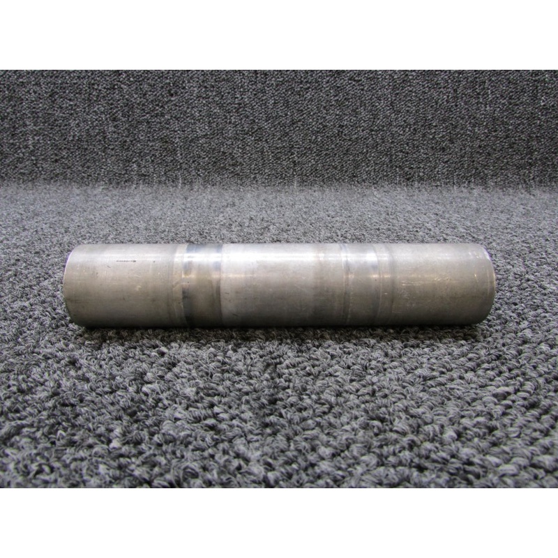 0543003, 0543037-1 Cessna 182 Nose Gear Axle Tube has Spacers (PPP)