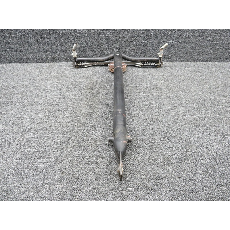 0411221-4, 0411326-4 Cessna 172D Control Tee Assembly