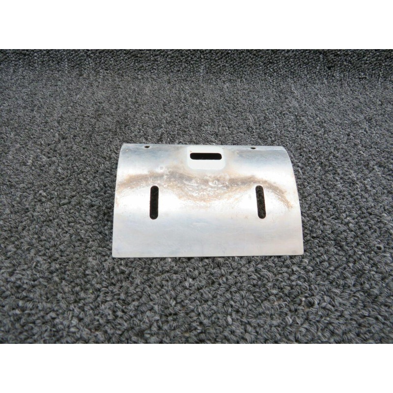 0413028-8 Cessna 150L Plate Scoop Assembly