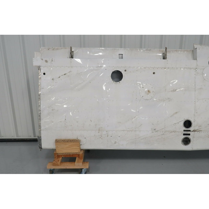 0523011-42 Cessna 172N RH Wing Assy (Core)