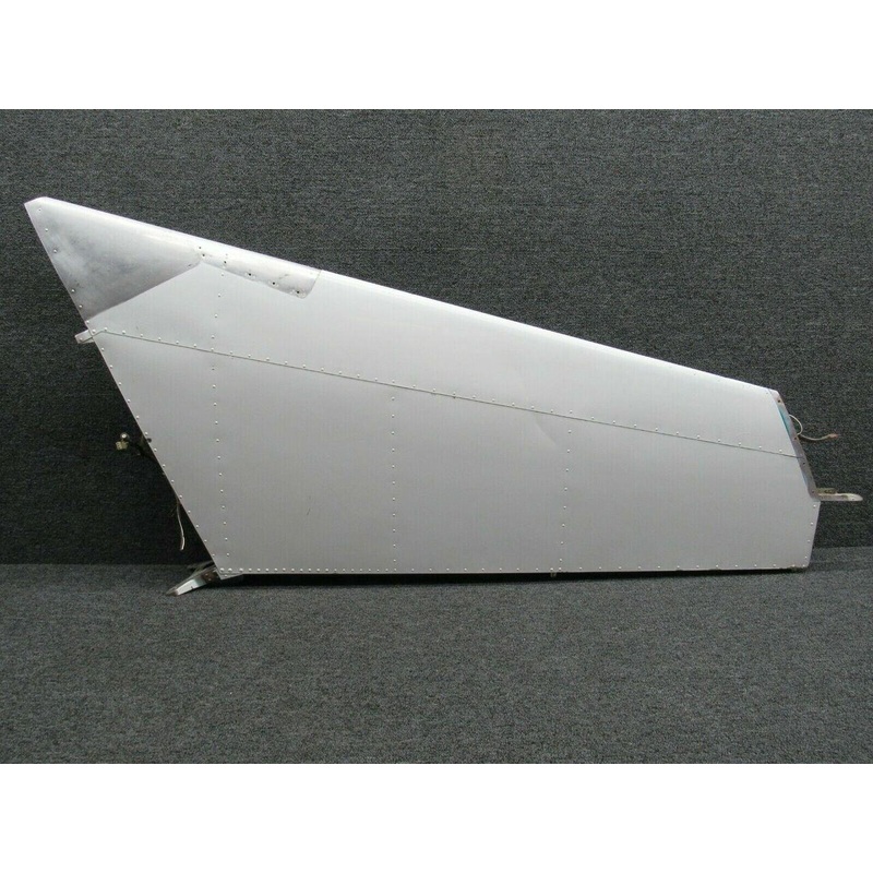0531006-110 Cessna 172N Vertical Stabilizer Assembly