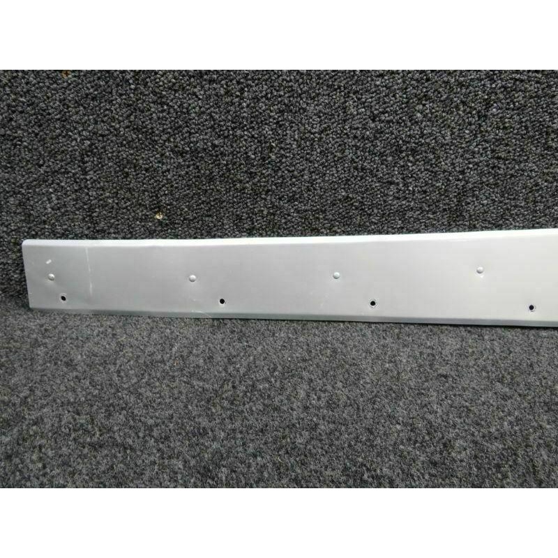 0322714-1 Cessna 195 Wing Root Fairing Upper LH / Lower RH