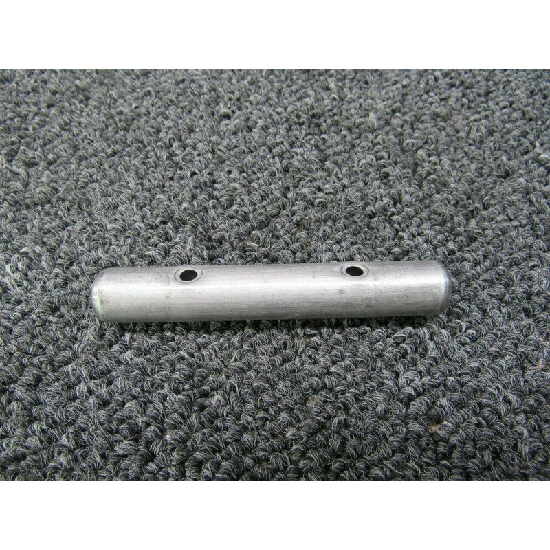 0519066-2 Cessna 172S Tow Bar Holder