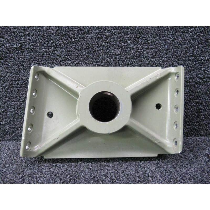 0541195-5 Cessna 172S Landing Gear Support Inboard LH