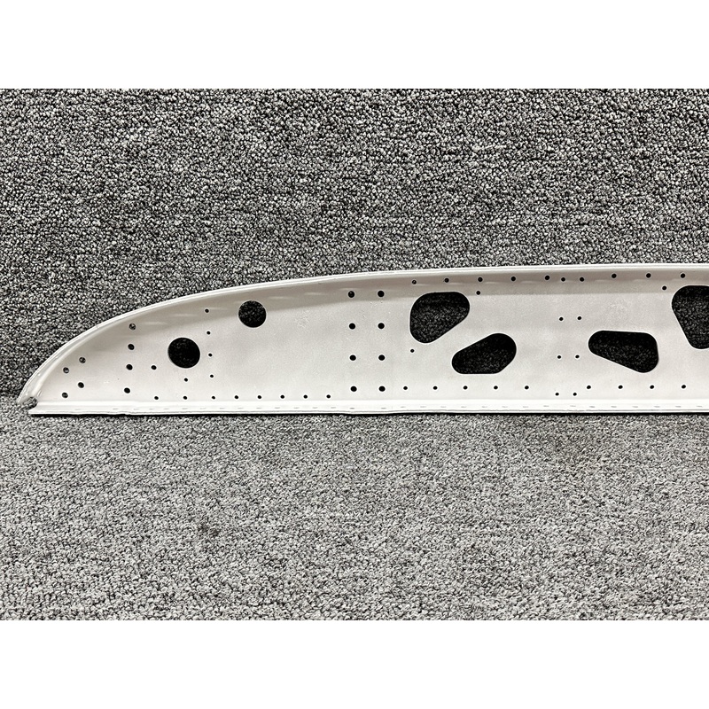 0710607-1 (Use: 0710607-4) Cessna 182M Bulkhead Assembly