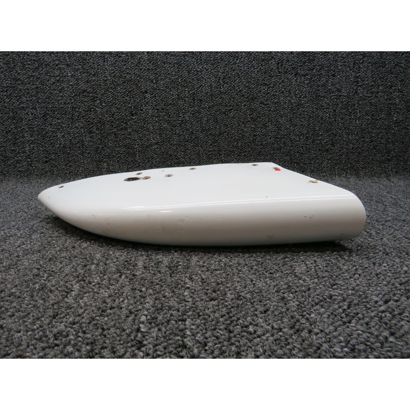 0531006-33-791 Cessna 172D Vertical Fin Tip Assembly (White)