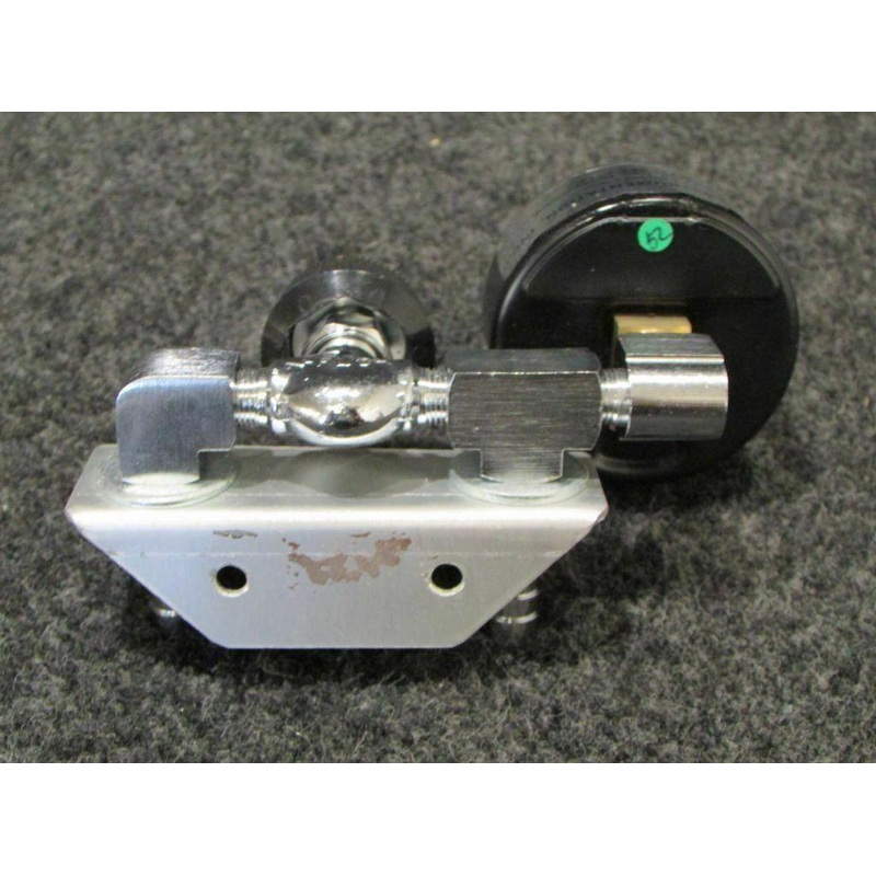0211001 Cessna 421C Regulator (SA)