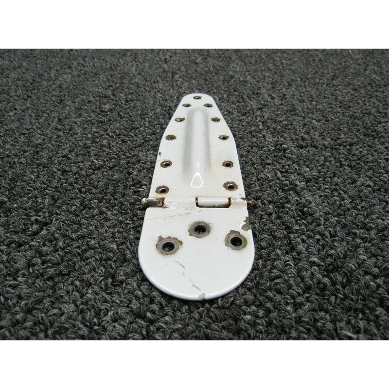 0517019-1 Cessna 172N Complete Door Hinge Assembly Lower LH