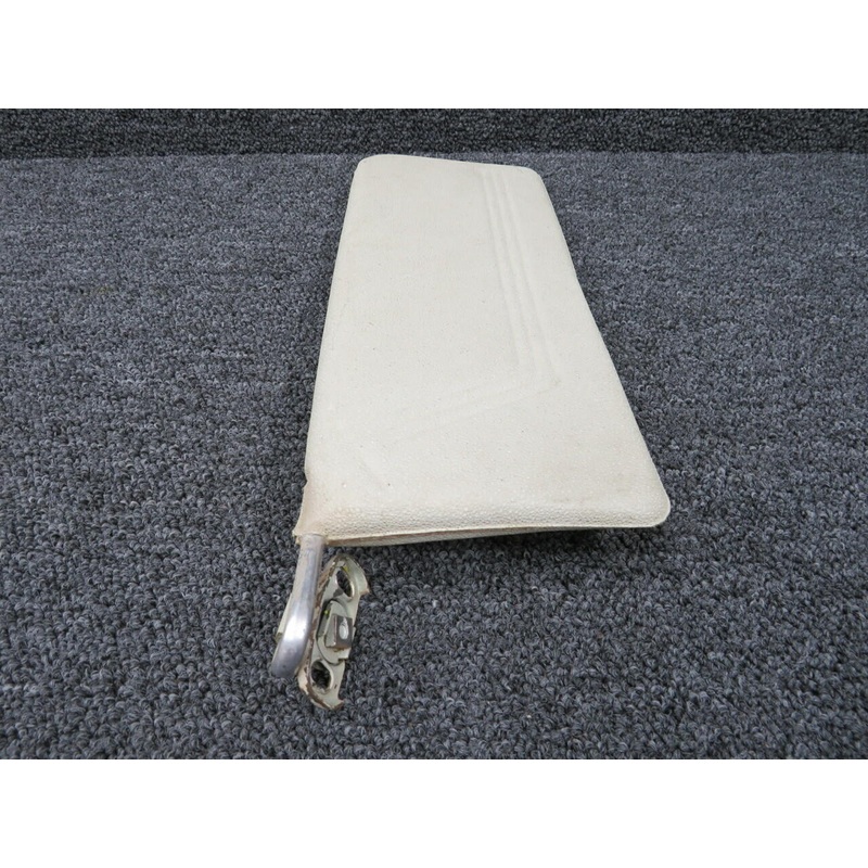 0700122-2 Cessna 172I Sun Visor Assembly W/ Flight Plan Sequence RH