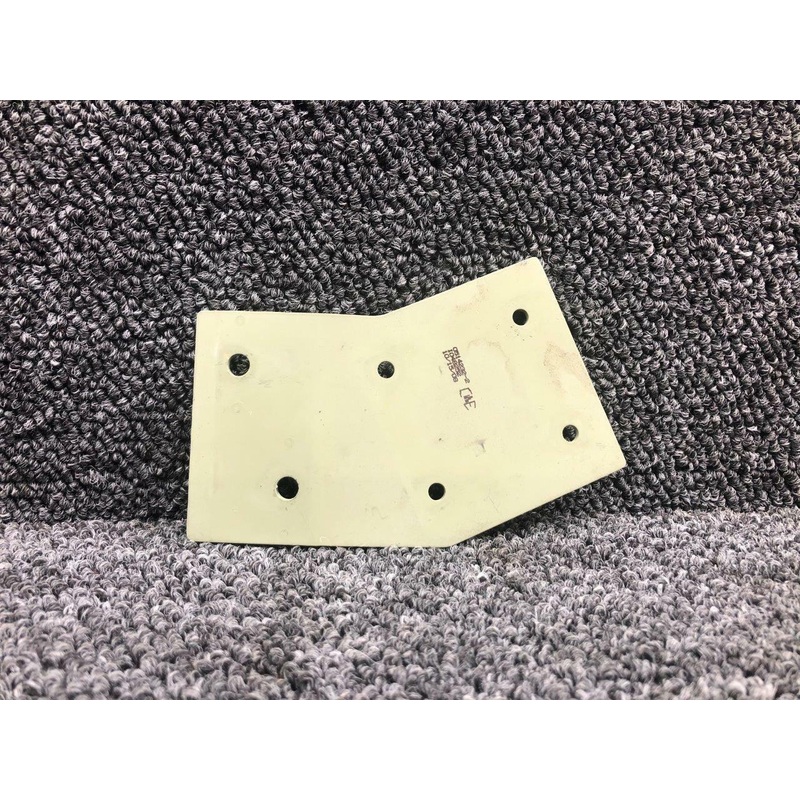 0514232-2 Cessna 172S Seatbelt Restraint Attach Plate Assembly RH
