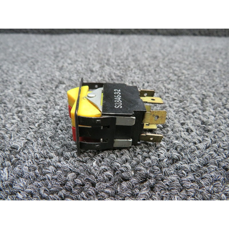 S1846-3-2 Cessna A185F Carling Tec Fuel Pump Switch (Volts: 28)
