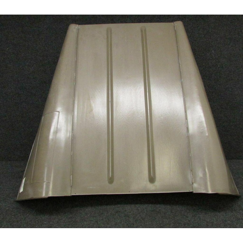 0515015-17 Cessna 172S Panel Assy Baggage Compartment Upper