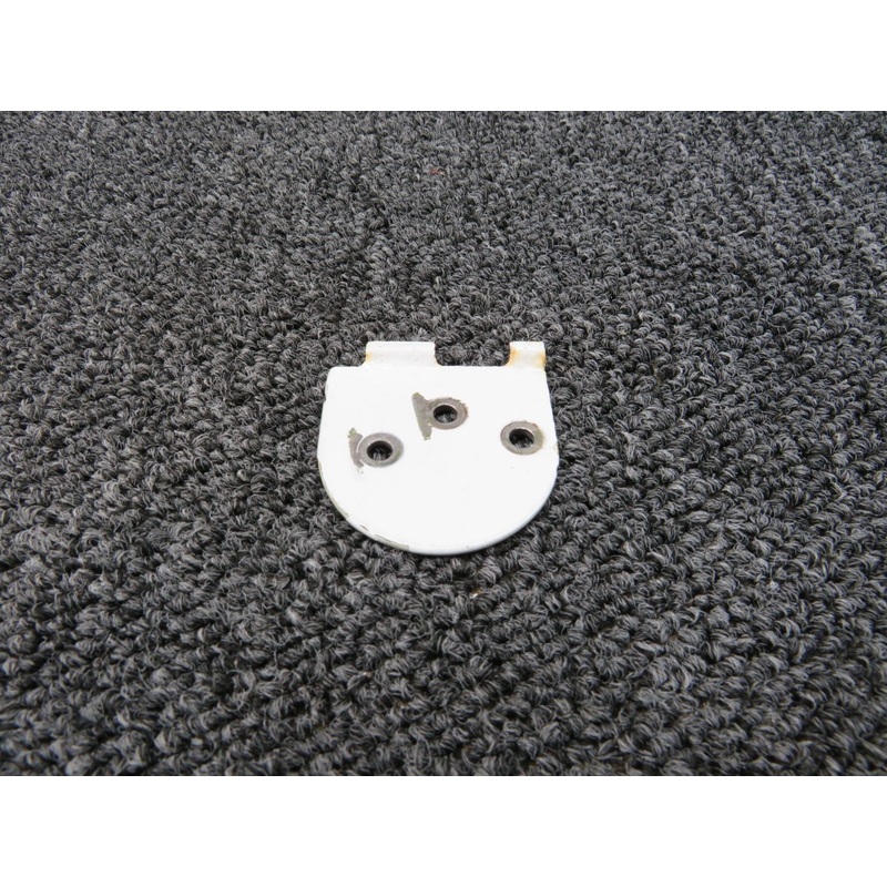 0517019-60 Cessna 172N Hinge Half Forward Lower LH (White)