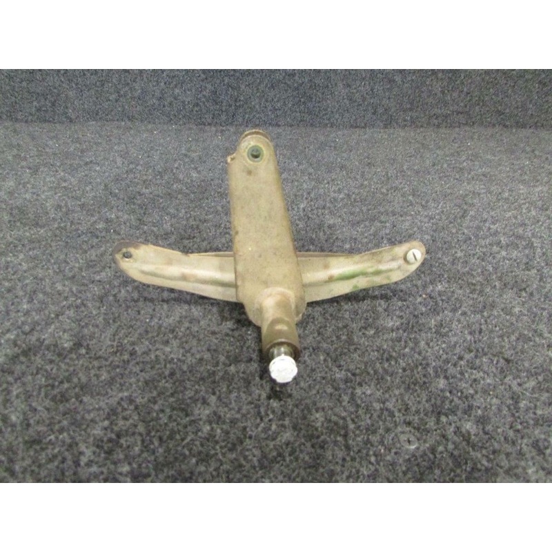 0523535 Cessna 172 Flap Bellcrank Assy LH