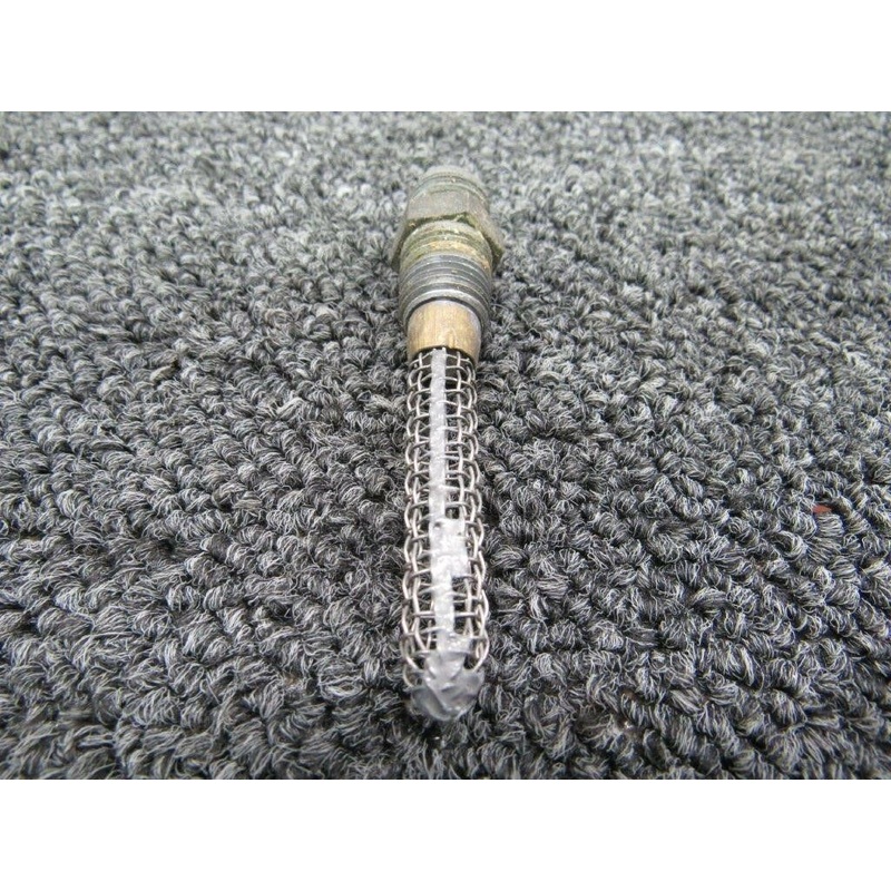 0626111 Cessna 305A L-19 Finger Fuel Strainer