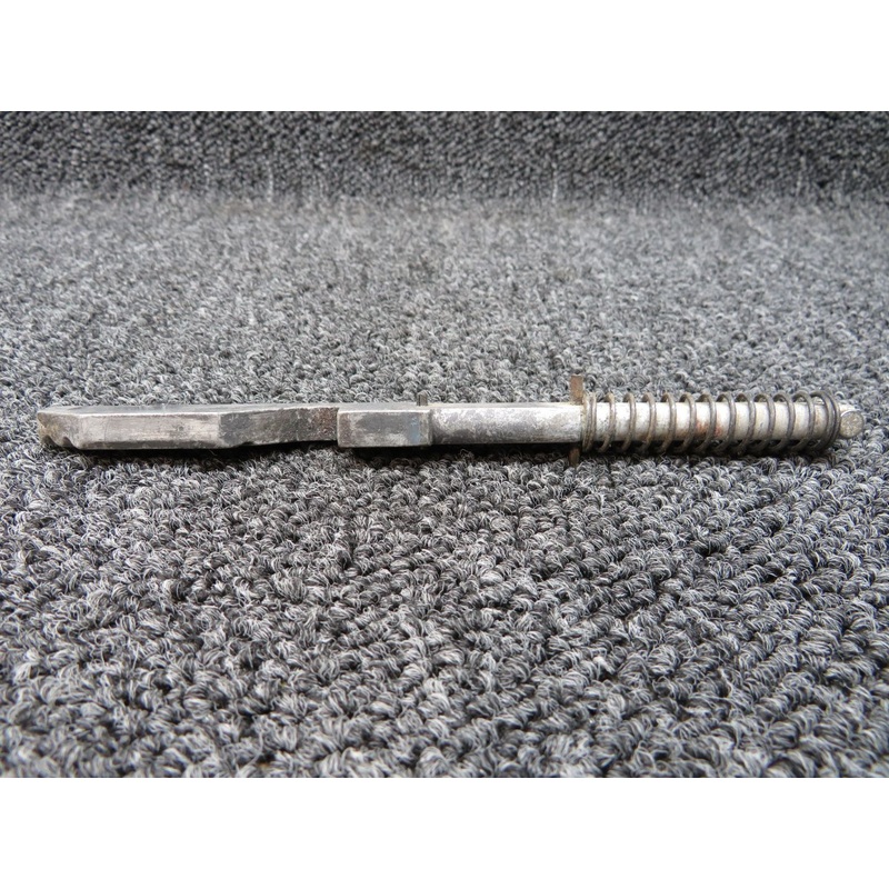 0511260-2 Cessna 172I Door Latch Bolt RH