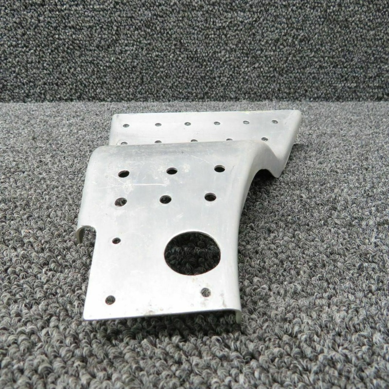 0512124-9 (Use: 0512124-90) Cessna 172 Plate Splice Door Post RH