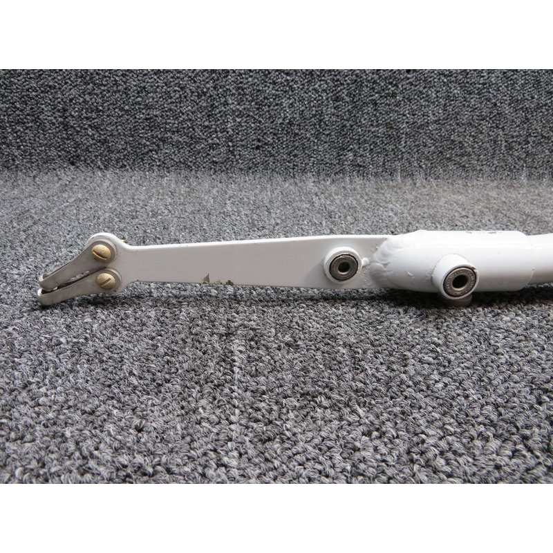 0600438-1 Cessna 305A L-19 Rear Yoke Assembly