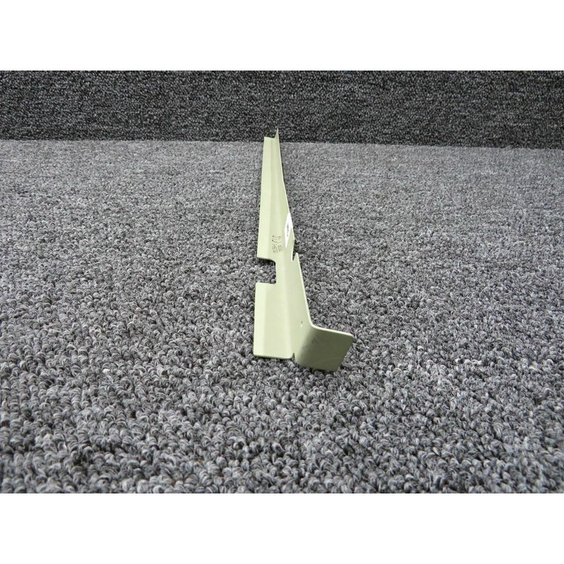 0513364-1 Cessna Angle Assembly (NEW OLD STOCK) (SA)