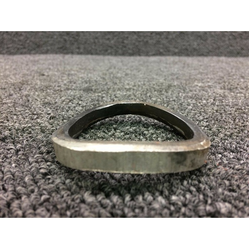 0550157-31 Cessna 172A LH Lower Seal Shroud