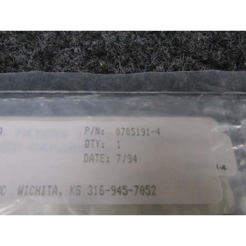 0705191-4 Cessna Placard (NEW OLD STOCK) (SA)
