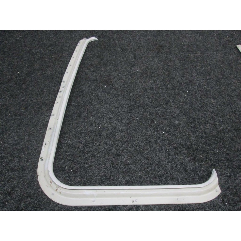 0710113-7/0710026-7 Cessna A185F Retainer