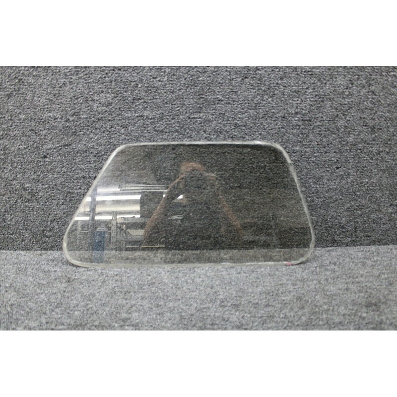 0311001-21 Cessna 195A Cabin Window LH #3 Tinted
