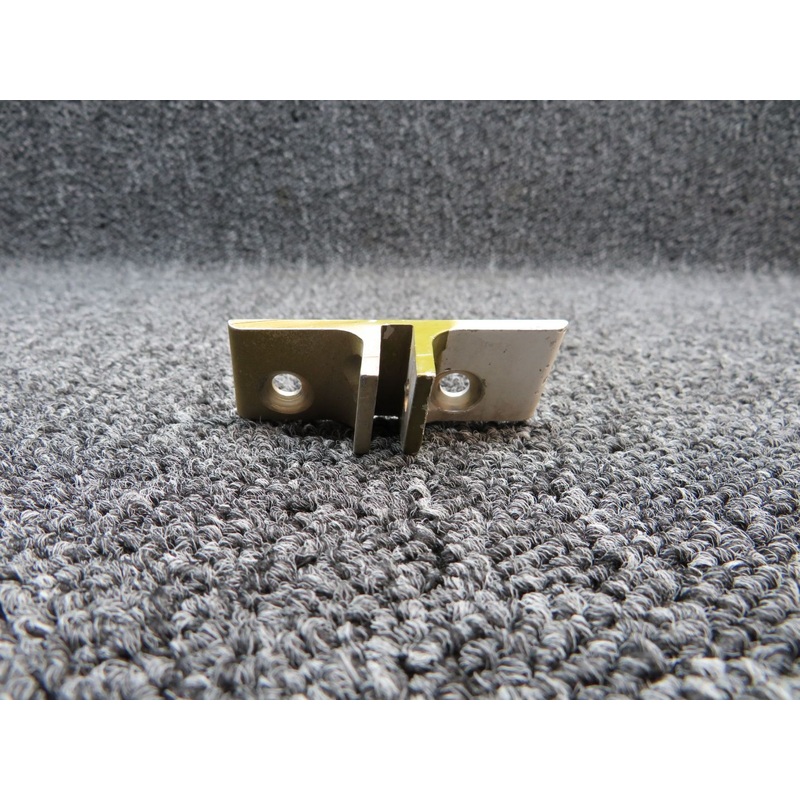 0432005-1 Cessna 150L Horizontal Stabilizer Fitting LH