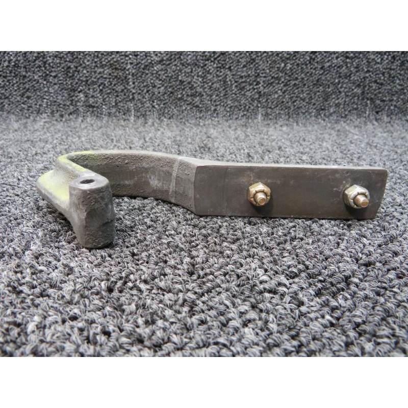 0311317 Cessna 195 Baggage Door Hinge Assembly