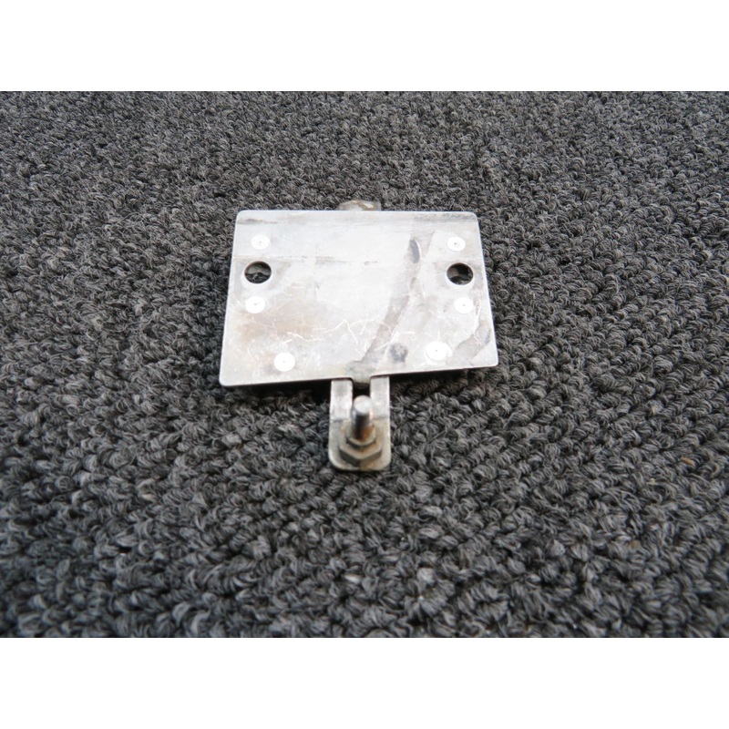 0411590-1 Cessna 172 Thumb Latch Assembly (Minus Knob)