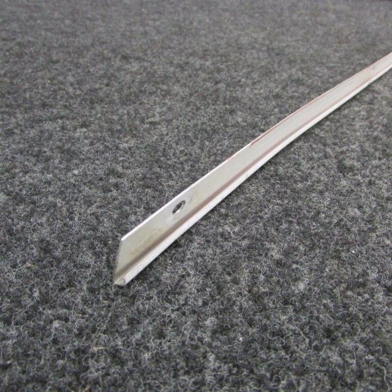 0423008-4 Cessna 172 / 182 Stiffener Assy LH