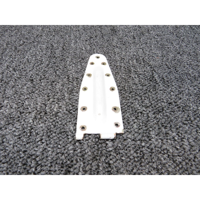 0517019-3 Cessna 172 Hinge Half LH Lower AFT (White)