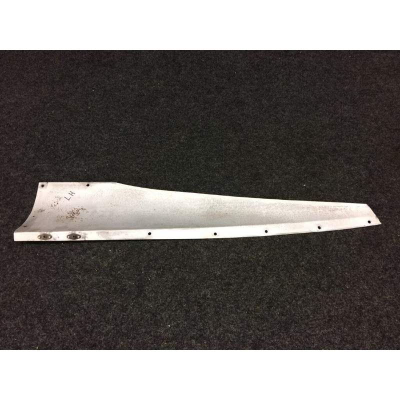 0431015-5 Cessna 150J Fairing Assy LH Horizontal