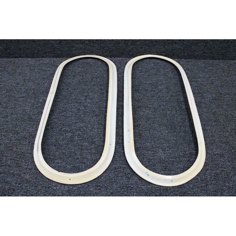 0514064-1 Cessna 172M Skylight Retainer Set