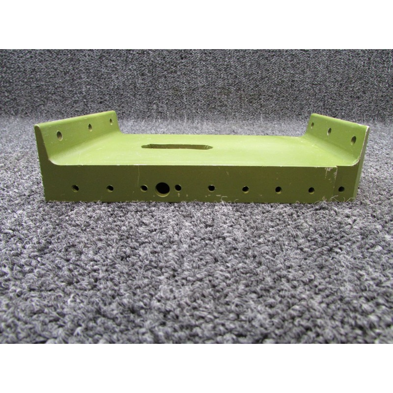 0541122-1 Cessna 172-182 Main Landing Gear Support Inboard LH (Zinc, Solid)