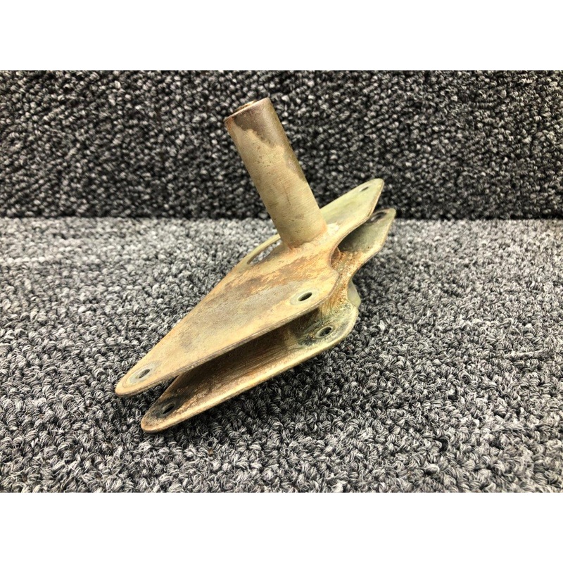 0523223 Cessna 170-172 Aileron Bellcrank Assembly LH