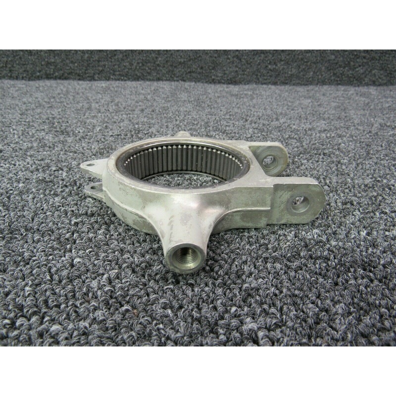 0543011 Cessna 172 / 175 Nose Gear Steering Arm Assembly (DP)