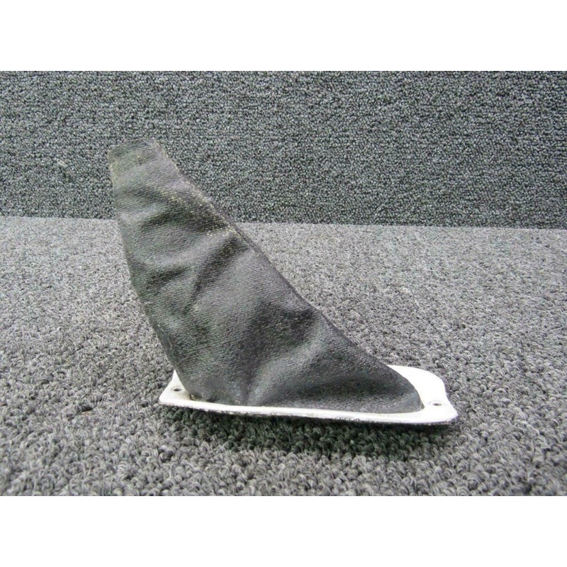0543027-4 / 0543026-1 Cessna 172S Steering Boot Assy RH
