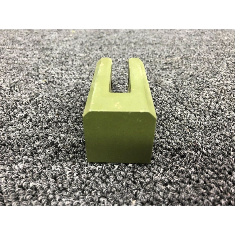 0512122 Cessna 180J Block Spar Bearing