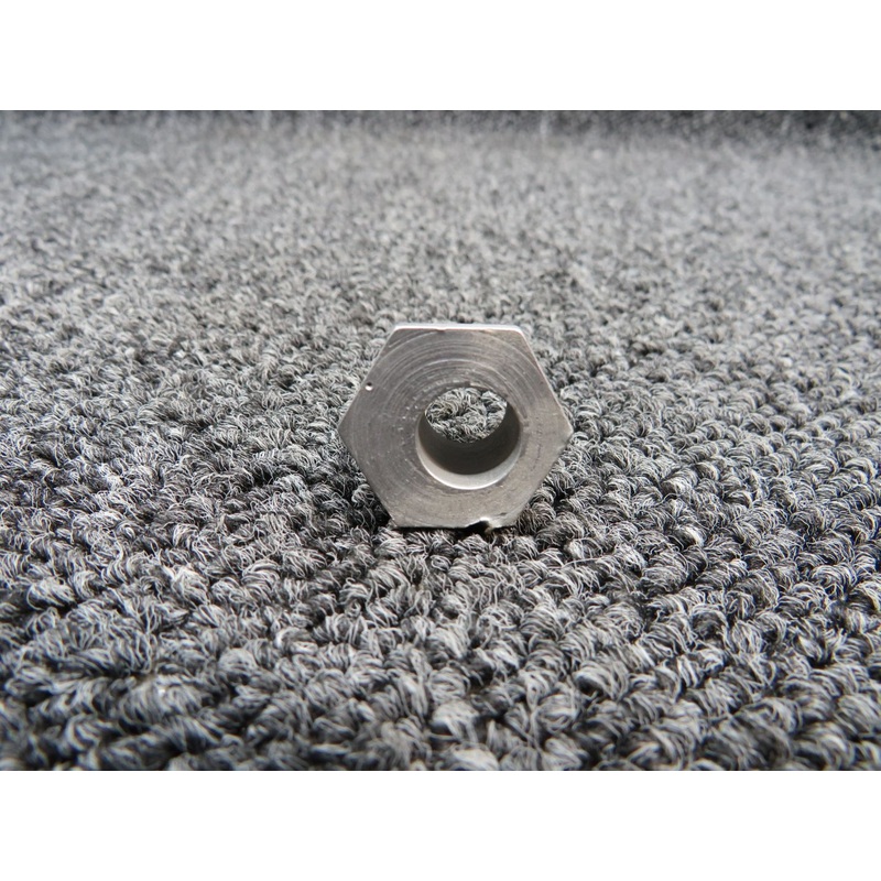 0512123 Cessna 172N Wing Bushing (Long Style)