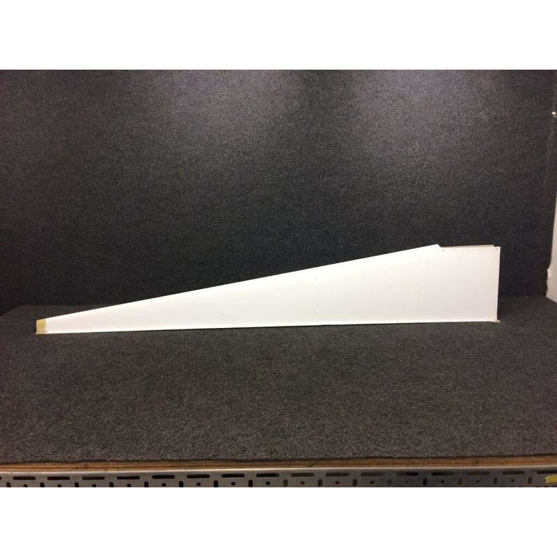 0531019-8 Cessna 172R Dorsal Fin Assy (SA)