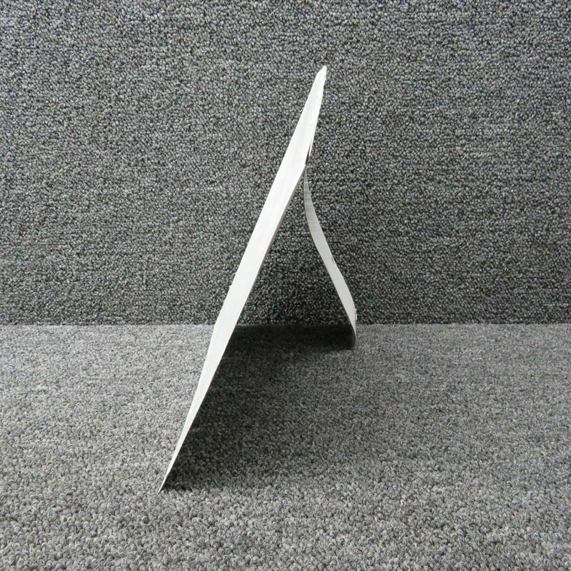 0426007-4 Cessna 150D Wing Fillet LH