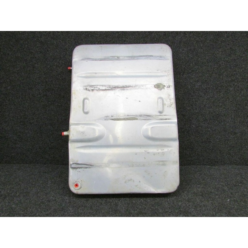 0426508-21 Cessna 150L Fuel Tank LH