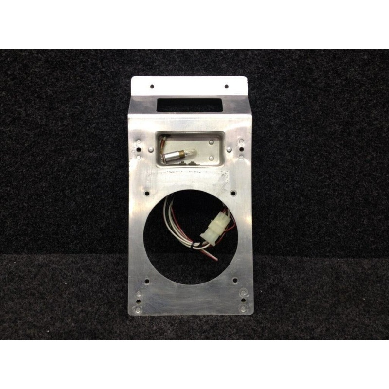 0470112-1 Cessna 150L Support Assy Overhead Console w/ Lights (BD)