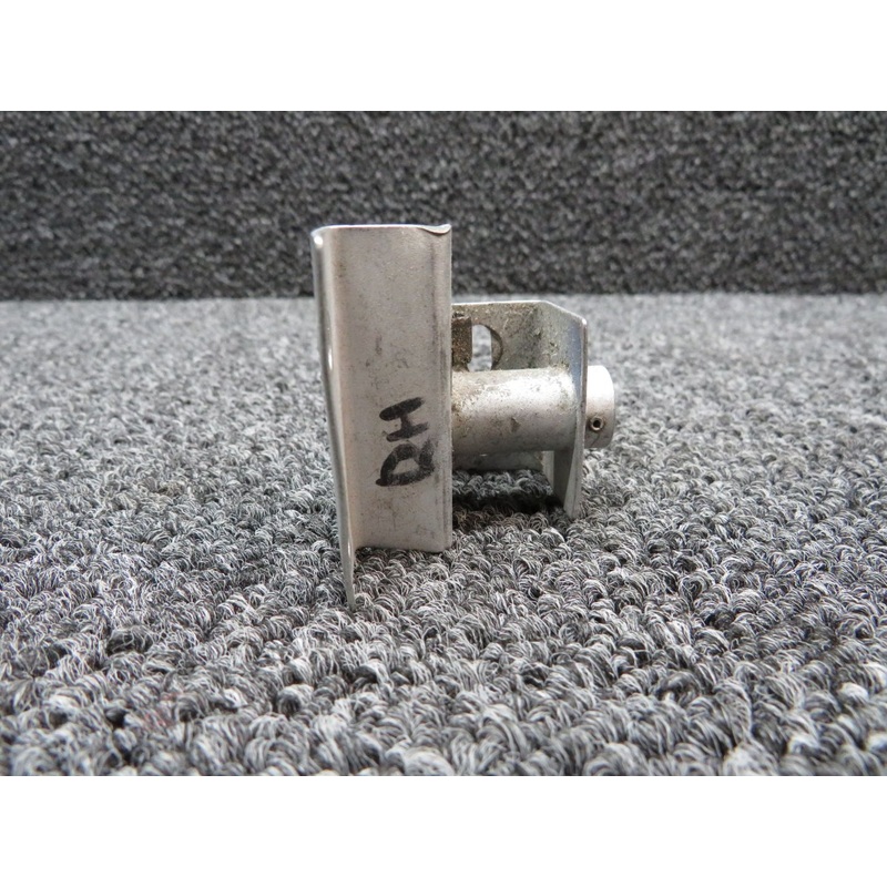 0511262-2 Cessna 172N Rotating Clutch Assy RH