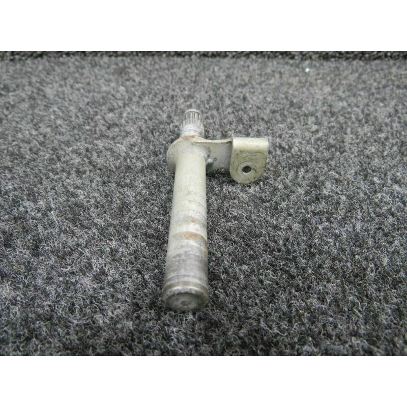 0311363 Cessna 195 Shaft Assembly Door Handle