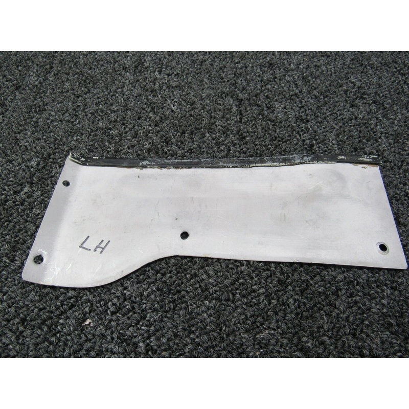 0520008-4 Cessna A185F Fairing Assembly LH Wing