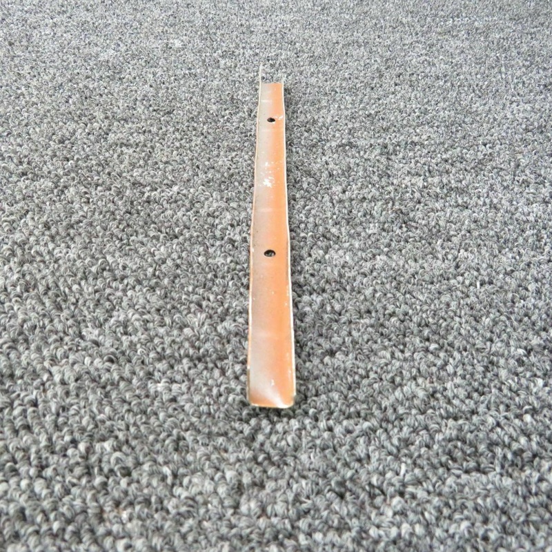 0710110-1 Cessna A185F Retainer