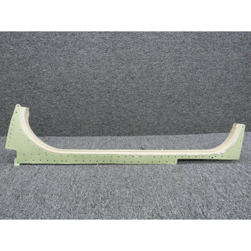 0710602-43 Cessna 182T Sill Assembly