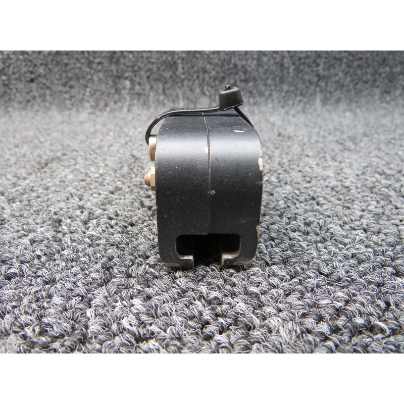 0514228-3 Cessna T206H Seat Foot Assy